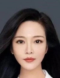 Фото Сунь И Пин