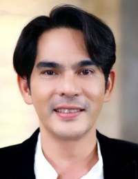 Фото Биг Сарут Вичитрананда