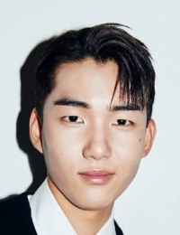 Фото Тан Джун Сан