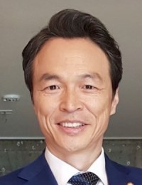 Фото Ли Ян Хи