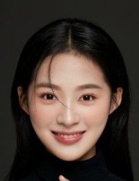 Фото Ло Ши Ци