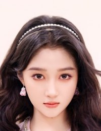 Фото Гуань Сяо Тун