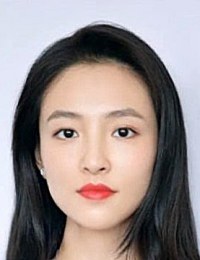 Фото У Цянь