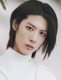 Фото Ли Цзин Цзэ