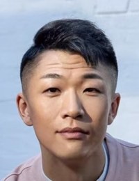 Фото Сюэ Ю Бинь