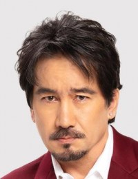 Фото Би Тирапонг Леовракуонг