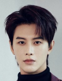 Фото Хэ Цзянь Ци