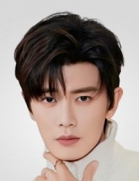 Фото Жэнь ЦзяЛунь