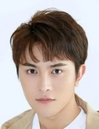 Фото Нье Цзы Хао