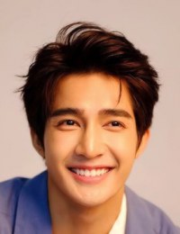 Фото Ёртх Пирапат Ваттанасетсири