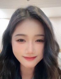 Фото Юэ Юй Тин