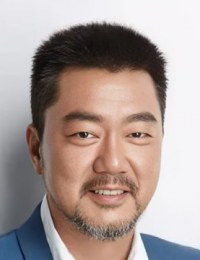 Фото Дун Юн