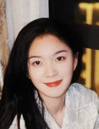 Фото Лян Жуй Лун