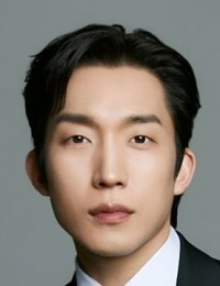 Фото Ли Сан И