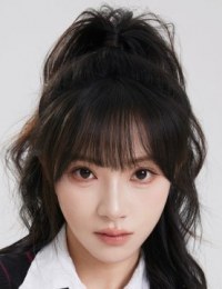 Фото Ли Цин Эр