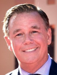 Фото Спенсер Гарретт