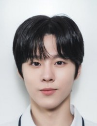 Фото Ким У Сок