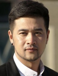 Фото Цзо Цзинь Чжу