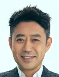 Фото Лю Джун