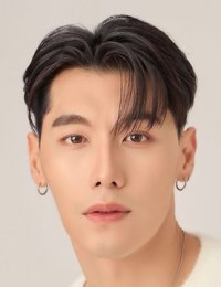 Фото Под Супхакорн Срипотхонг