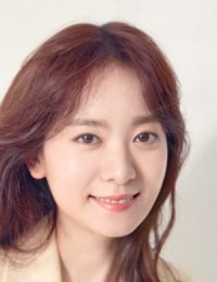 Фото Сон Сан Ын