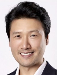 Фото Сон Ги Юн