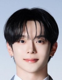 Фото Ю Кан Мин