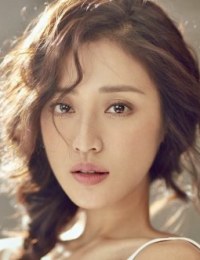 Фото Пэн Бо