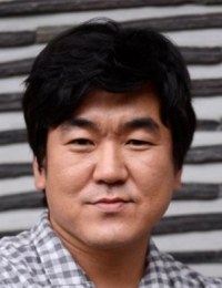 Фото Юн Джэ Мун