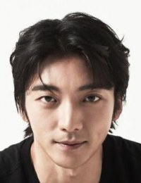 Фото Хван Хи