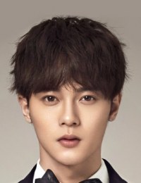 Фото Ли Цзюнь Чэнь