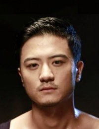 Фото Бай И Хун