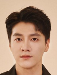 Фото Цзинь Цзэ