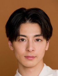 Фото Такасуги Махиро