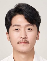 Фото Шим Юн Бо