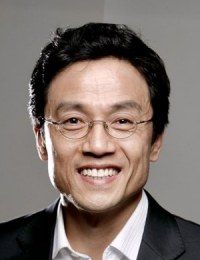 Фото Пак Джи Иль