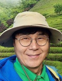 Фото Ли Джон Ён