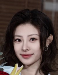 Фото Ван И Тянь