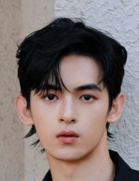 Фото Чжоу Чжань