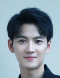 Фото Цинь Тянь Юй