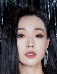 Фото Гуань Юэ