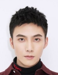 Фото У Хэ Лун