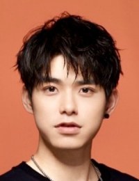 Фото Кэ Бо Лун