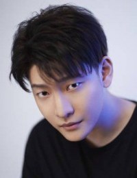 Фото Ли Цзюнь Тин