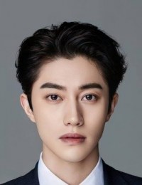 Фото Квак Дон Ён