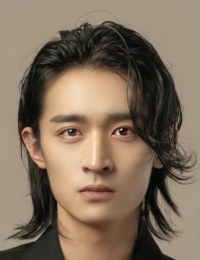 Фото Гун Чжэн Е