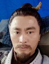 Фото Фэн Пу