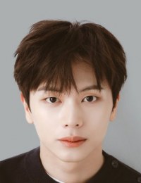 Фото Юк Сон Джэ