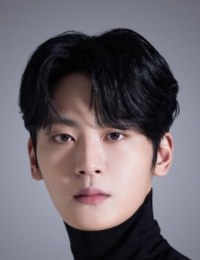 Фото Ким Сон Мин