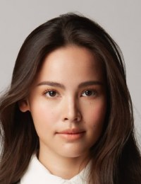 Фото Йяя Урассая Спербунд